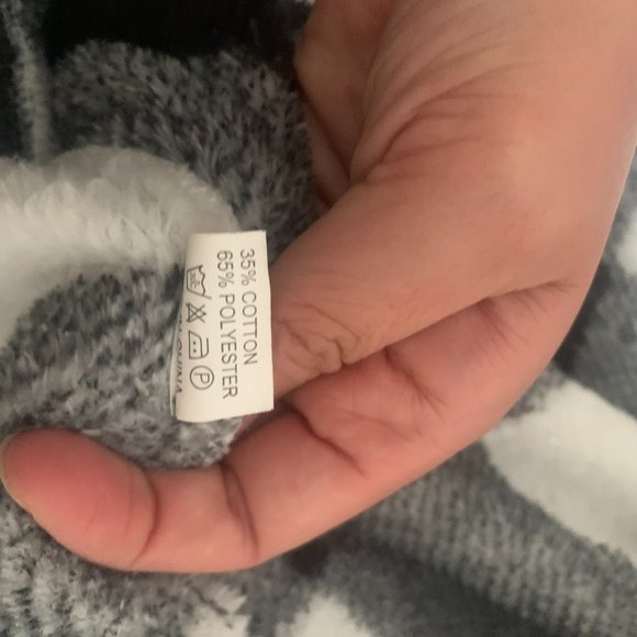 Warm Cozy Jacket Size S - Picture 5 of 6